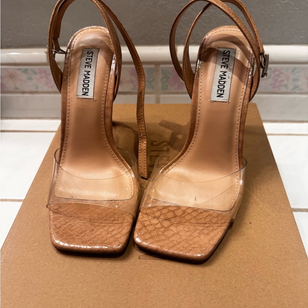 Steve Madden Brown and Clear Heels - Picture 2 of 3